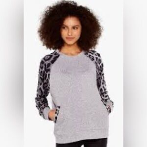 APRICOT NWOT Gray Sweater with Leopard Print Sleeves